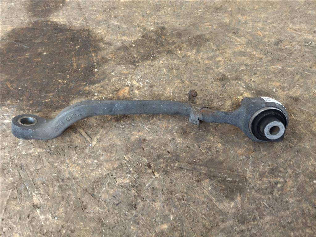 рычаг передний левый Mercedes-Benz CLS AMG C218 2013, 5.5 л., 5.5 бензин, бензин, АКПП, купе, передний привод, правый руль, A2183300900, A2183300900 - фото №1