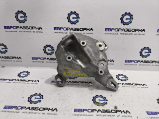 кронштейн КПП Bentley Bentayga 1 поколение [рестайлинг] 4V1 2023, 4.0 л., TFSI, DCU, бензин, АКПП, темно-зеленый перламутр, внедорожник 5 дв., полный привод, правый руль, 4N0399113F