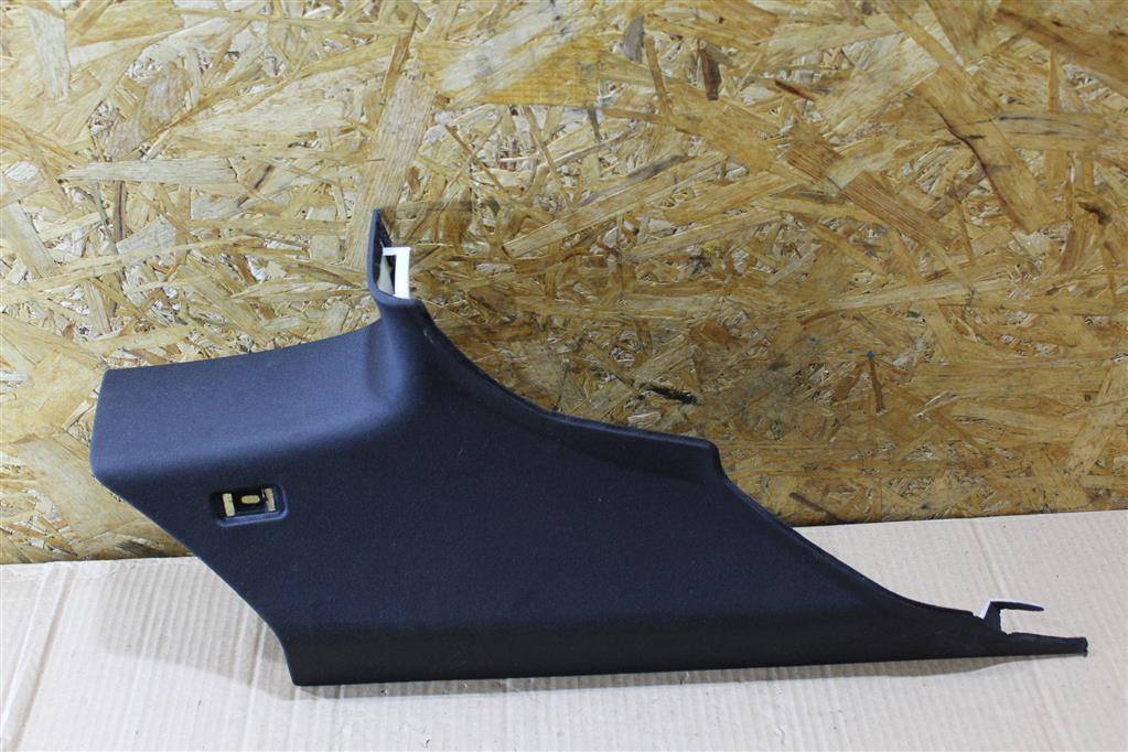 обшивка стойки BMW M3 E92/E93 E92 2012, 4.0 л., i, S65 B40 A, бензин, АКПП, купе, задний привод, правый руль, 51437960062, 51437960063 - фото №1