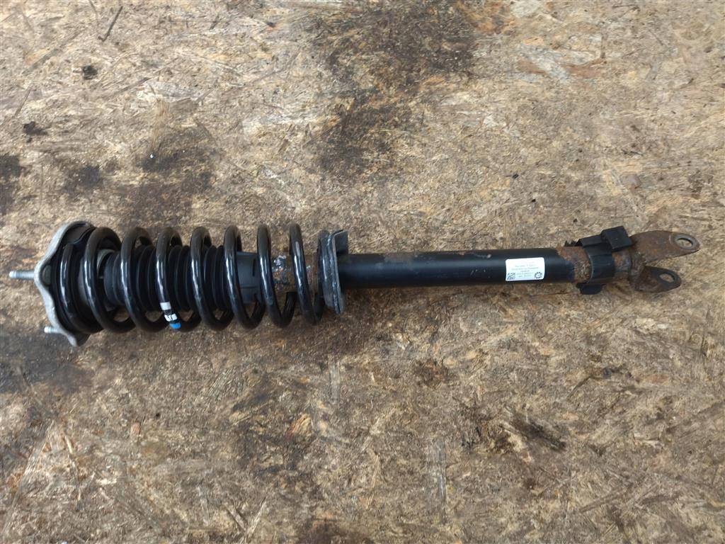 амортизатор передний правый Mercedes-Benz E-Класс W213/S213/C238/A238 W213 2017, 2.0 л., CDi, дизель, АКПП, задний привод, A2133202113, A2133202113, 2133210404MB, A2133210404 - фото №1