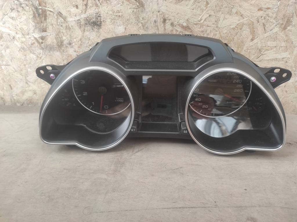 щиток приборов (приборная панель) Audi A5 8T 2011, 2.0 л., TFSI, бензин, АКПП, кабриолет, передний привод, 8T0920931L, 8T0920931L, 8T0920931LX - фото №1