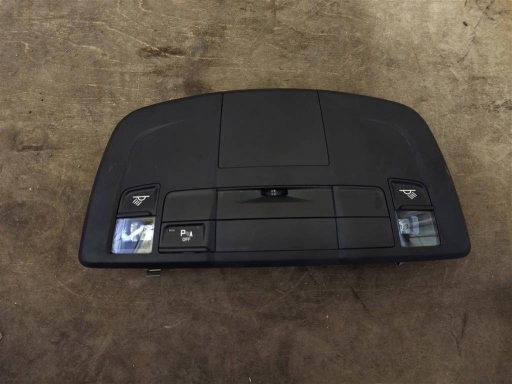 фонарь салона (плафон) Porsche 911 991 2014, 3.4 л., бензин, АКПП, задний привод, 99161313308, 99161313308, 02014253764900, 1922007000, 991613133081E0 - фото №1