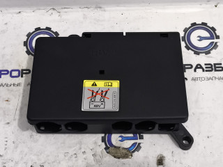 блок предохранителей Bentley Continental GT 3 поколение 2023, 4.0 л., CVD, бензин, АКПП, красный, купе, полный привод, правый руль, 4M0941828