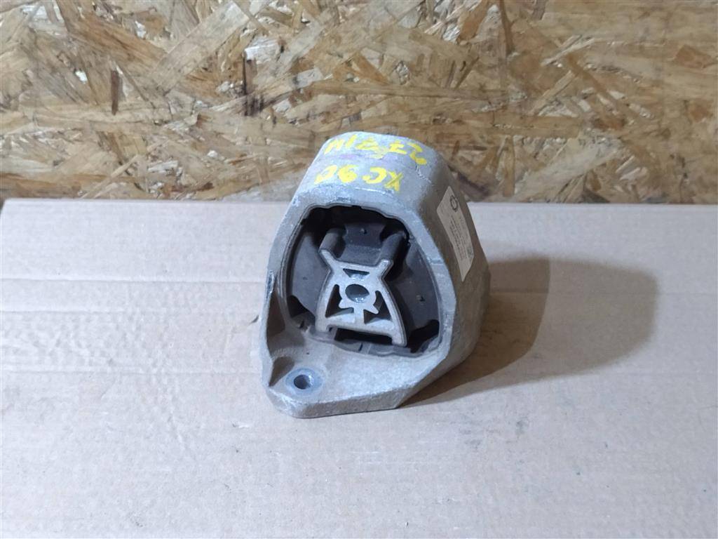 Подушка крепления ДВС Volvo XC90 2 поколение 2019, 2.0 л., бензин, АКПП, передний привод, 31480565, 31480565 - фото №1