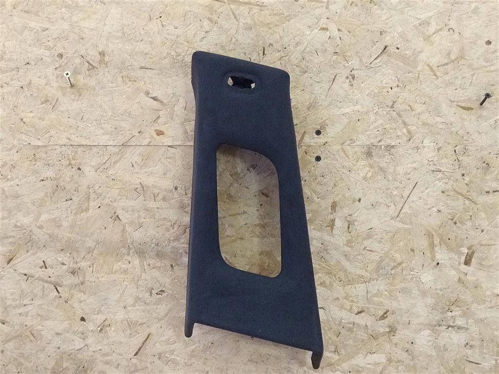 обшивка стойки Maserati Quattroporte 6 поколение 2014, 3.0 л., дизель, АКПП, передний привод, 670010338, 670010338 - фото №1