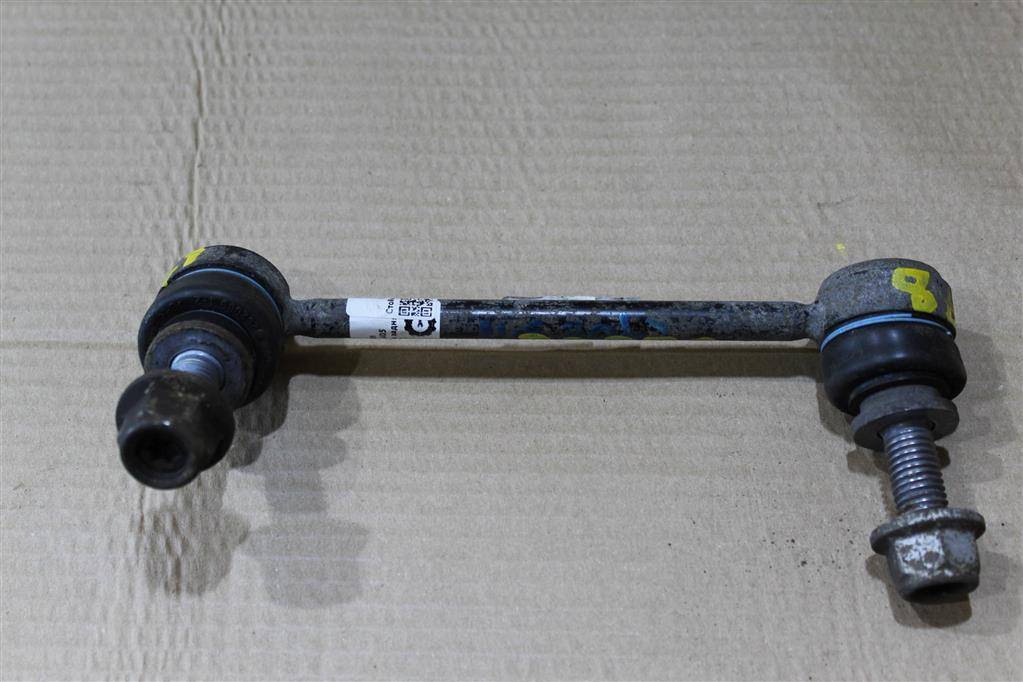 стойка стабилизатора Land Rover Range Rover 4 поколение L405 2014, 4.4 л., дизель, АКПП, полный привод, правый руль, LR048092, CPLA5C486AC, LR048092, LR166064, CPLA5C486AD - фото №1