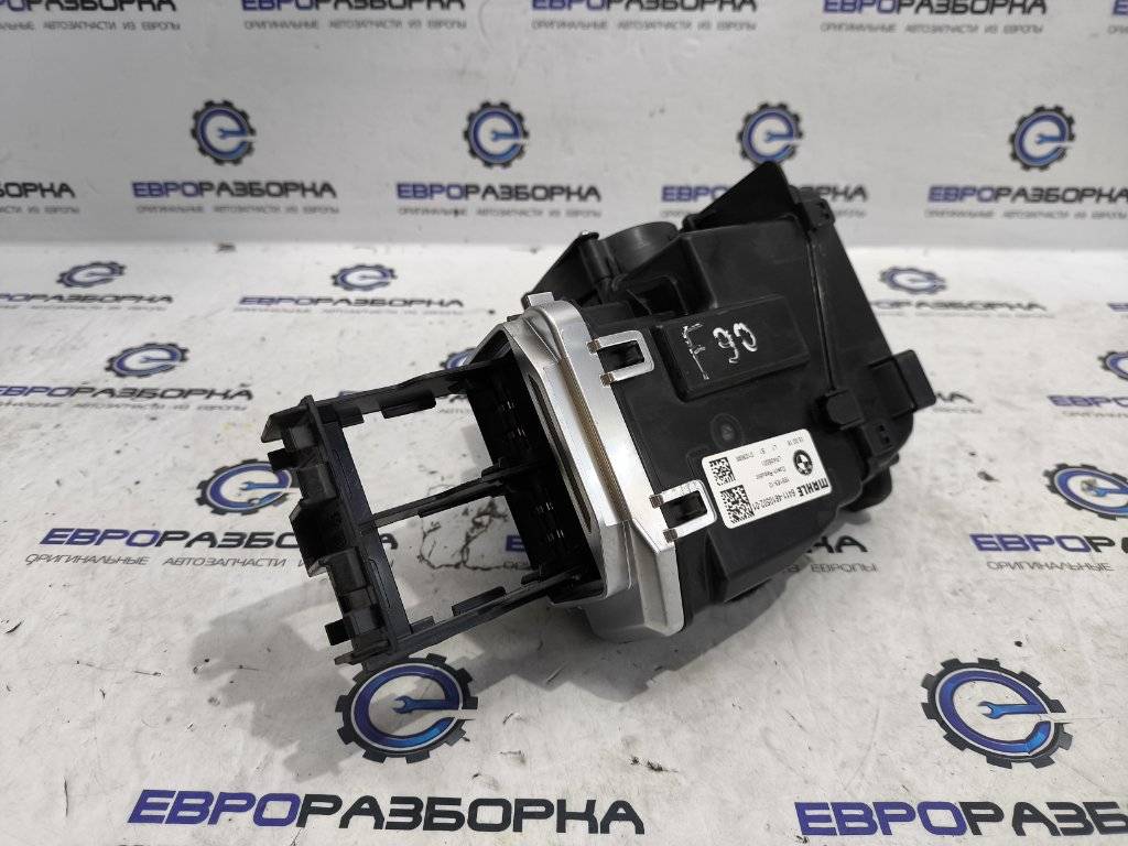 Ароматизатор BMW M5 F90 2018, 4.0 л., бензин, АКПП, передний привод, 64114810502, 4810502 - фото №1