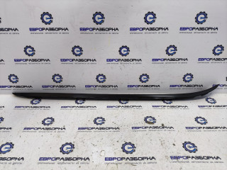 молдинг лобового стекла Bentley Continental GT 3 поколение 2023, 4.0 л., CVD, бензин, АКПП, красный, купе, полный привод, правый руль, 3SD854328D