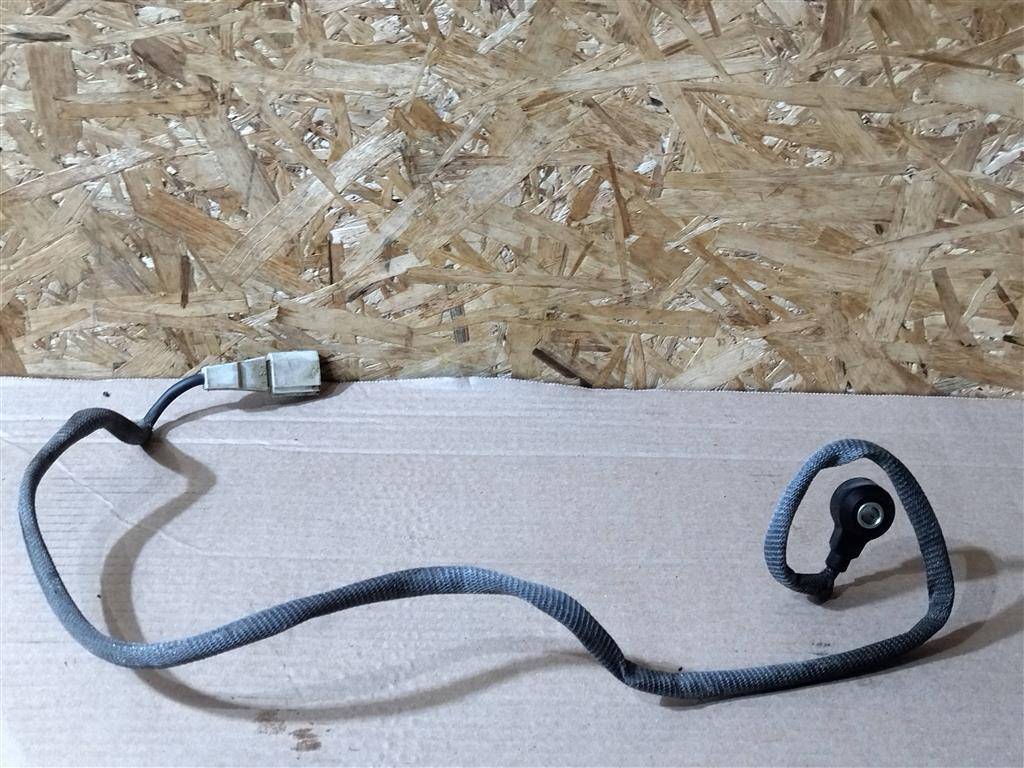 датчик детонации Bentley Continental GT 1 поколение 2007, 6.0 л., бензин, АКПП, передний привод, 07C905377AA, 07C905377AA - фото №1