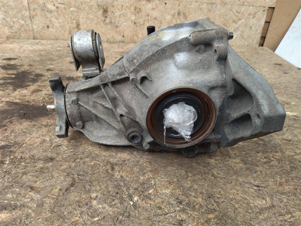 редуктор заднего моста Mercedes-Benz E-Класс W213/S213/C238/A238 W213 2017, 2.0 л., CDi, дизель, АКПП, задний привод, A2133510008, A2053510008, A2053510400, A2133505200, A2133507816 - фото №1