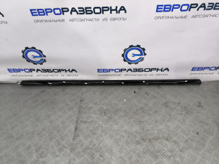 молдинг двери задней правой Bentley Bentayga 1 поколение [рестайлинг] 4V1 2023, 4.0 л., TFSI, DCU, бензин, АКПП, темно-зеленый перламутр, внедорожник 5 дв., полный привод, правый руль, 36A853192A