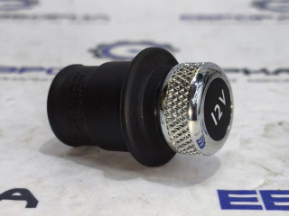 заглушка Bentley Bentayga 1 поколение [рестайлинг] 4V1 2023, 4.0 л., TFSI, DCU, бензин, АКПП, темно-зеленый перламутр, внедорожник 5 дв., полный привод, правый руль, 3W09419307C