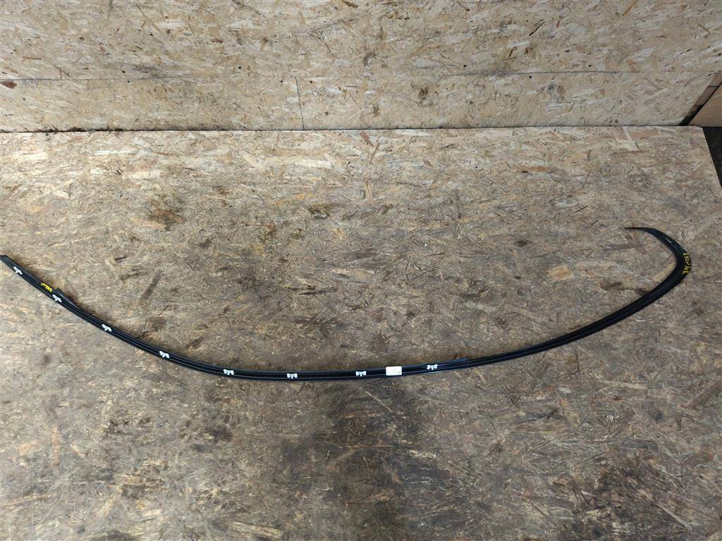 молдинг крыла BMW M3 E92/E93 E92 2012, 4.0 л., i, S65 B40 A, бензин, АКПП, купе, задний привод, правый руль, 518, 8036662, 8036662 - фото №1