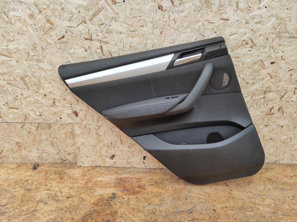 обшивка салона BMW X3 F25 2013, 2.0 л., дизель, АКПП, передний привод - фото №1