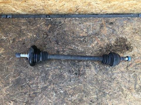 полуось задняя (приводной вал, ШРУС) Mercedes-Benz GLC-Класс X253/C253 2016, 2.0 л., CDi, дизель, АКПП, передний привод, A2133503205, A2133503205, A2133505607, A2133570500 - фото №1