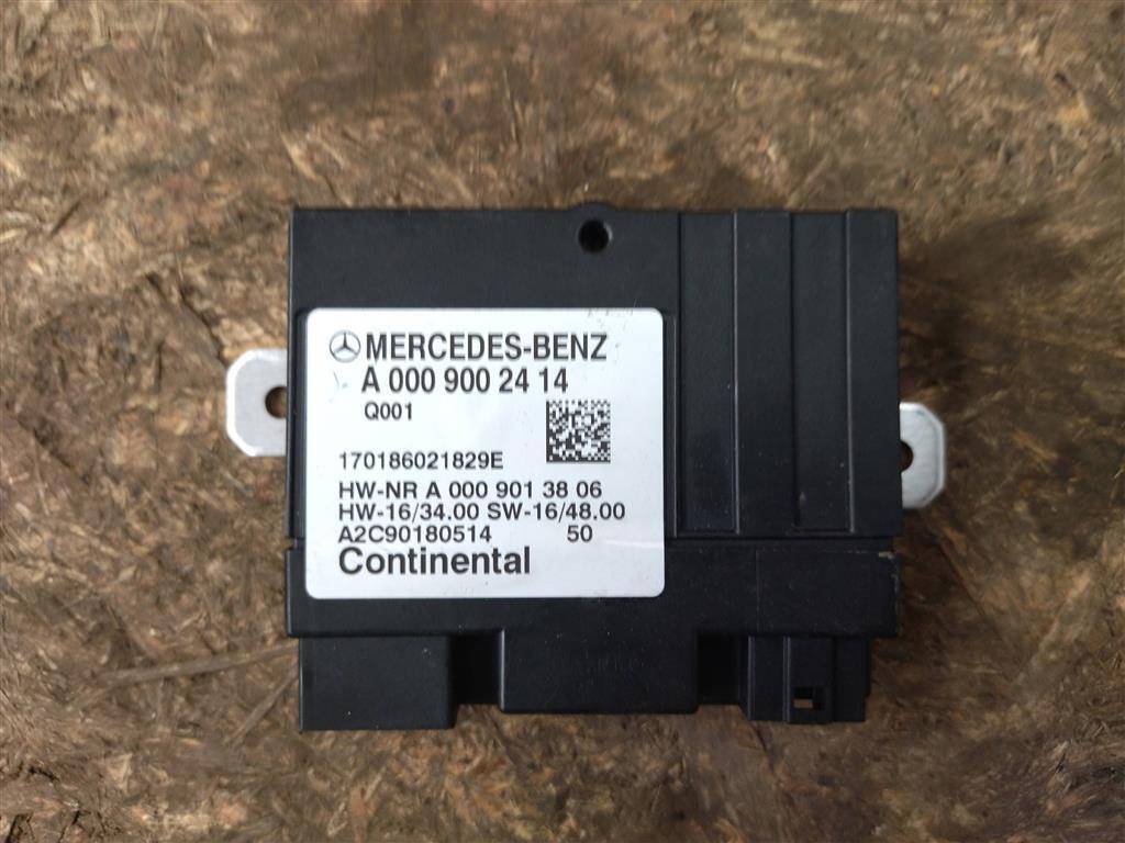 блок управления топливным насосом Mercedes-Benz E-Класс W213/S213/C238/A238 W213 2017, 2.0 л., CDi, дизель, АКПП, передний привод, A0009002414, A0009002414, A0009002218, A0009007010, A0009007813, A0009013806, A0009006612 - фото №1