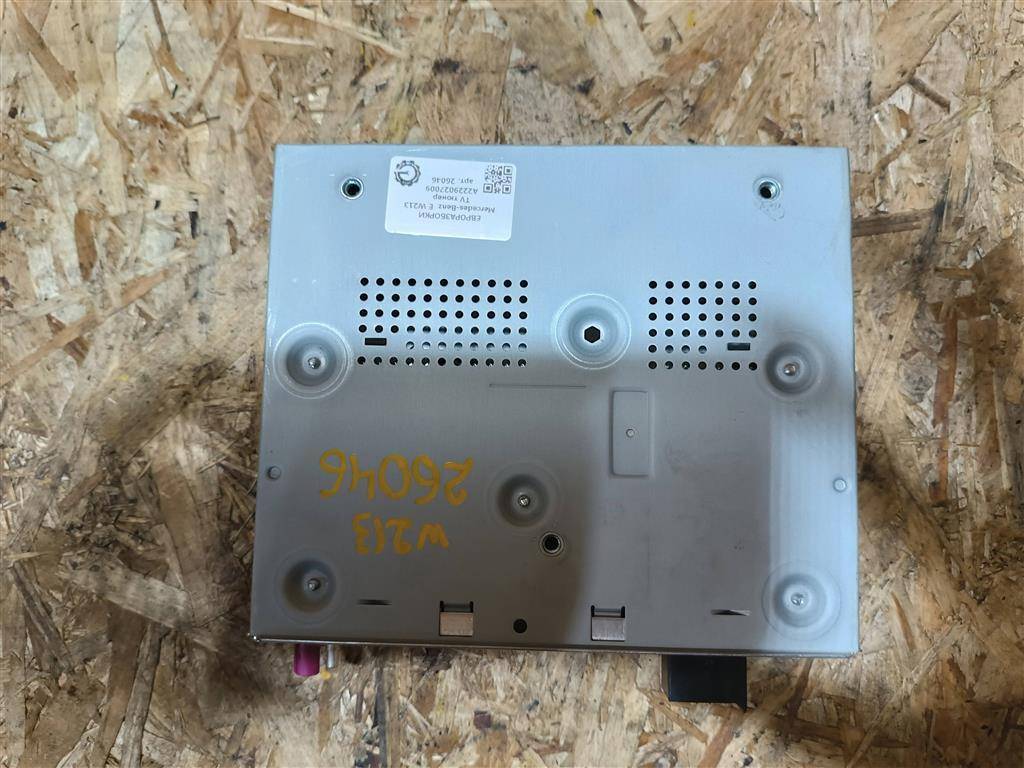 видеомодуль / TV-тюнер Mercedes-Benz E-Класс W213/S213/C238/A238 W213 2017, 2.0 л., CDi, дизель, АКПП, передний привод, A2229027009, A2229027009 - фото №1