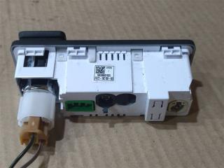 разъем AUX / USB Land Rover Discovery Sport 1 поколение L550 2019, 2.0 л., дизель, АКПП, передний привод, FK7219C166BC, LR061057, T2H6973, T2H22664, FK7219C166BD, LR085516, FK7219C166BD