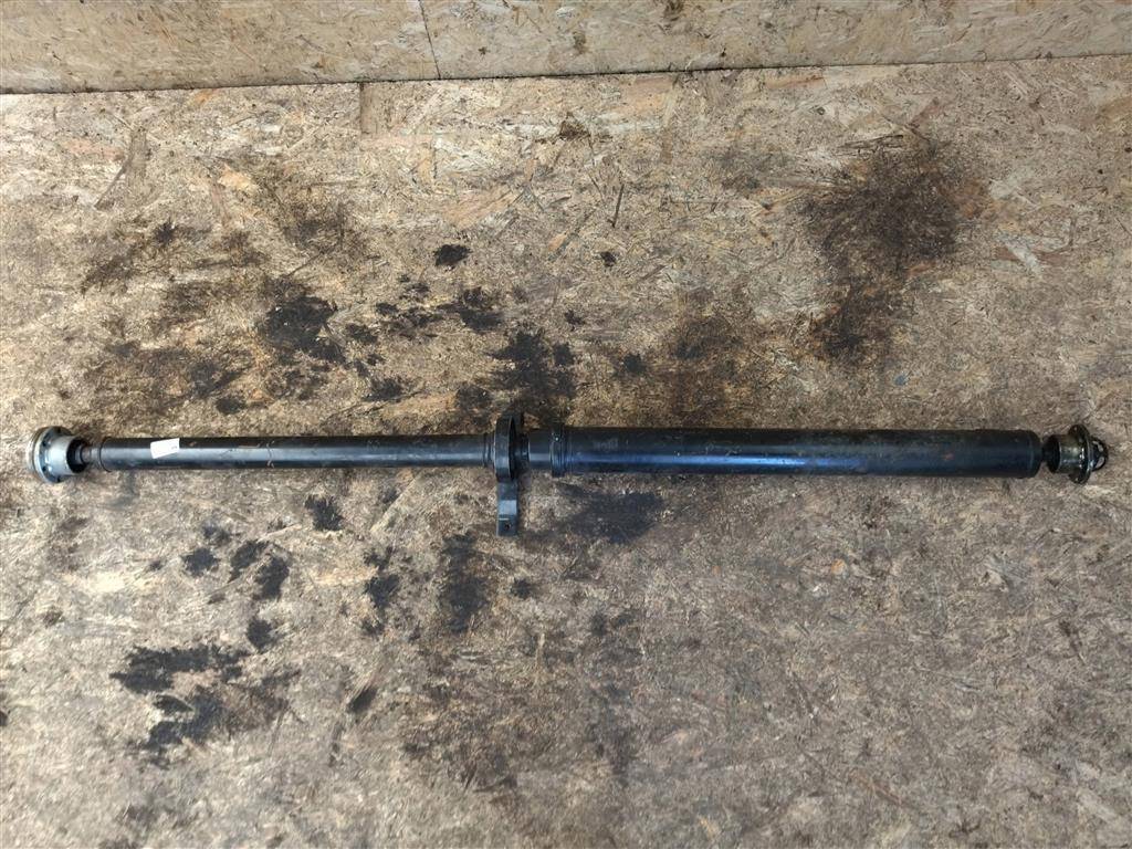 карданный вал Audi R8 42 2008, 4.0 л., TFSI, бензин, АКПП, купе, передний привод, 420521101, 420521101, 420521101B - фото №1