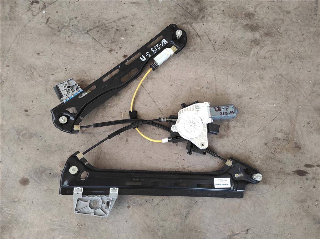 стеклоподъемник задний правый Mercedes-Benz CLS-Класс C218/X218 W218 2013, 2.0 л., CDi, дизель, АКПП, передний привод - фото №1