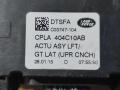 активатор замка багажника Land Rover Range Rover 4 поколение L405 2015, 4.4 л., дизель, АКПП, полный привод, правый руль, CPLA404C10AB, CPLA404C10AC, LR090182, T2H2194, T2H25106, CPLA404C10AD, LR095549, CPLA404C10AA, LR070122, LR034351, LR095549 - фото №3
