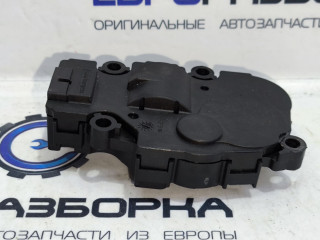 моторчик заслонки печки Bentley Bentayga 1 поколение [рестайлинг] 4V1 2023, 4.0 л., TFSI, DCU, бензин, АКПП, темно-зеленый перламутр, внедорожник 5 дв., полный привод, правый руль, EGP0065