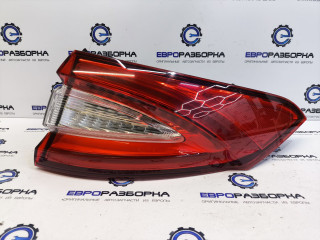 фонарь задний правый Maserati Levante 1 поколение M161 2019, 3.0 л., бензин, АКПП, 670106830