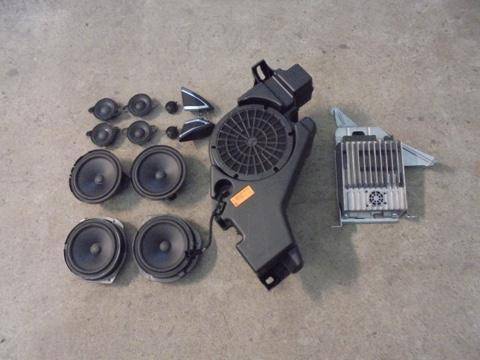 магнитола Mercedes-Benz CLS-Класс C218/X218 W218 2012, 3.0 л., CDi, дизель, АКПП, передний привод, 642.858 - фото №1