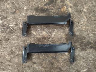 кронштейн (крепление) Audi R8 42 2008, 4.0 л., TFSI, бензин, АКПП, купе, передний привод, 8E0907411J, 8E0907411J