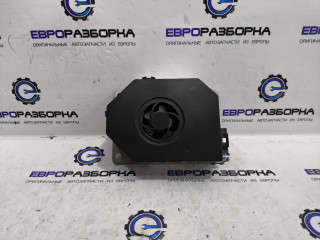 усилитель музыкальный Mercedes-Benz CLS-Класс C218/X218 W218 2013, 3.0 л., CDi, дизель, АКПП, передний привод, A2118705189