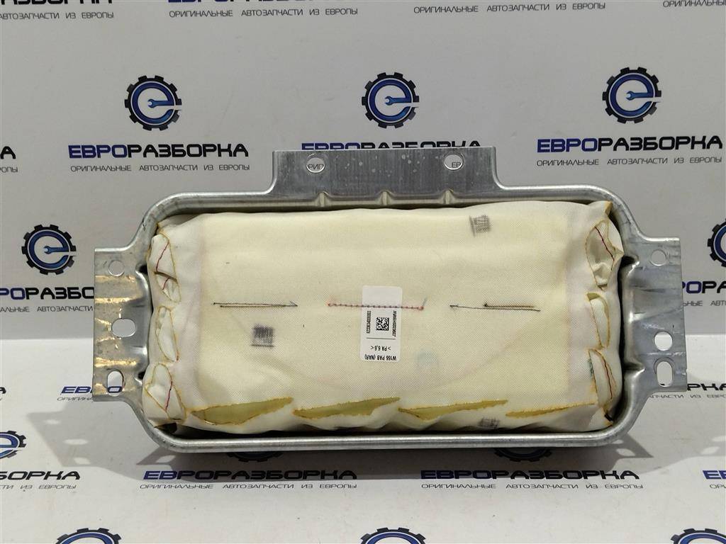 подушка безопасности пассажира Mercedes-Benz GLE Coupe C292 2016, 3.0 л., дизель, АКПП, передний привод, A1668602402, A1668600302, A1668602402 - фото №1