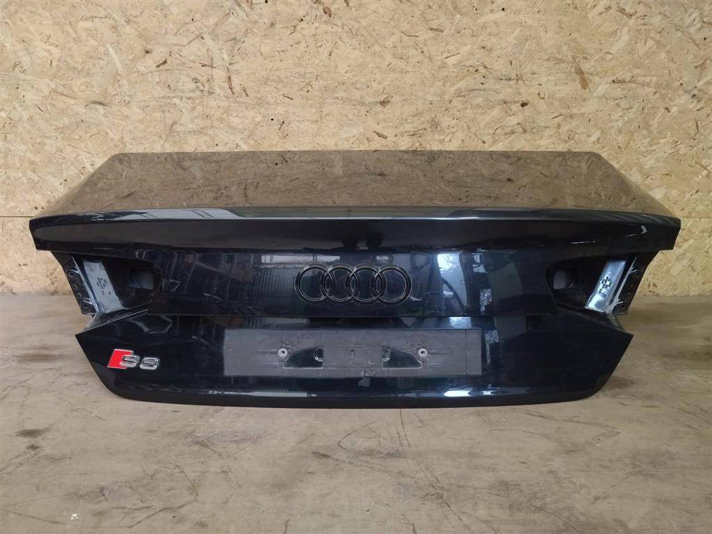 крышка багажника (дверь 3-5) Audi S8 D4 2013, 4.0 л., TFSI, АКПП, передний привод, 4H0827023B, 4H0827023B - фото №1