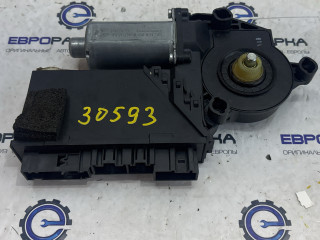 моторчик стеклоподъемника передний левый Volkswagen Touareg 1 поколение [рестайлинг] 2009, 3.0 л., TDi, дизель, АКПП, передний привод, 7L0959793A