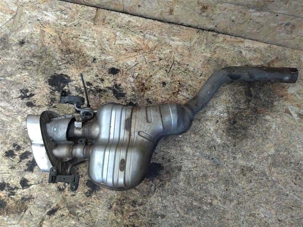 глушитель Bentley Continental GT 2 поколение 2015, 4.0 л., TFSI, бензин, АКПП, передний привод, 3W0253611E, 3W0253611E, 3W3253609Q - фото №1