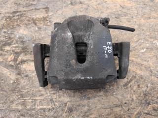 суппорт передний правый BMW X5 E70 2010, 4.0 л., АКПП, передний привод, 6776784, 6776784, 341