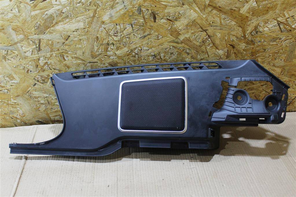 обшивка багажника Land Rover Range Rover 4 поколение L405 2014, 4.4 л., дизель, АКПП, полный привод, правый руль, CK5231013DH8PVJ, CK5231013DH8PVJ, LR037993 - фото №1