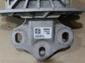 подушка крепления КПП BMW X2 F39 2021, 2.0 л., бензин, АКПП, полный привод, правый руль, 22316853449, 22316853450 - фото №2