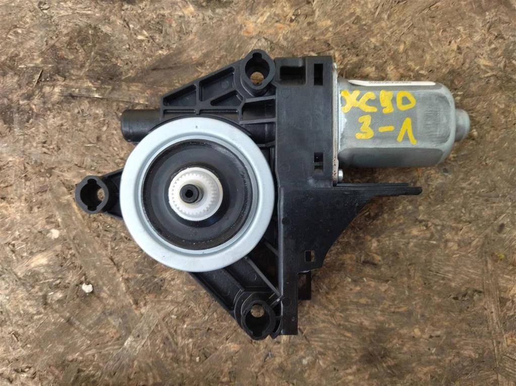 моторчик стеклоподъемника Volvo XC90 2 поколение 2019, 2.0 л., дизель, АКПП, передний привод, 966264102, 966264102 - фото №1