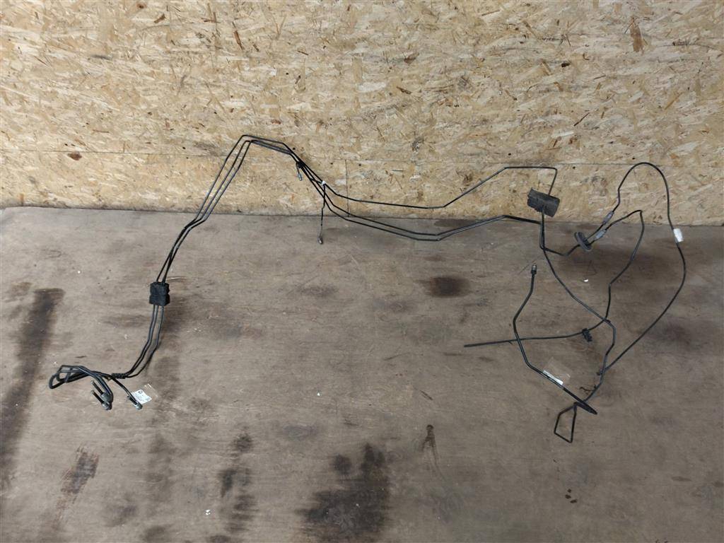 трубка вакуумная Land Rover Range Rover Sport 2 поколение L494 2017, 3.0 л., дизель, АКПП, передний привод, LR033387, LR033387, CPLA2C293BA - фото №1