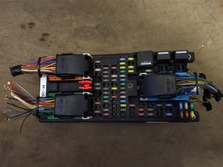 блок предохранителей Land Rover Discovery Sport 1 поколение L550 2016, 2.0 л., дизель, АКПП, передний привод, LR078822, FK7214F041AE, LR063177, LR063177, FK7214F041AB