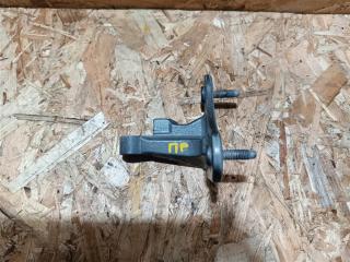 петля двери Mercedes-Benz GLS-Класс X166 2019, 3.0 л., CDi, дизель, АКПП, передний привод, A1667200237