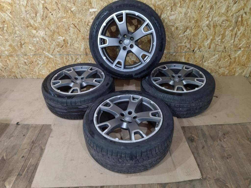 диск литой Maserati Levante 1 поколение M161 2020, 3.0 л., дизель, АКПП, передний привод, 670044701 - фото №1