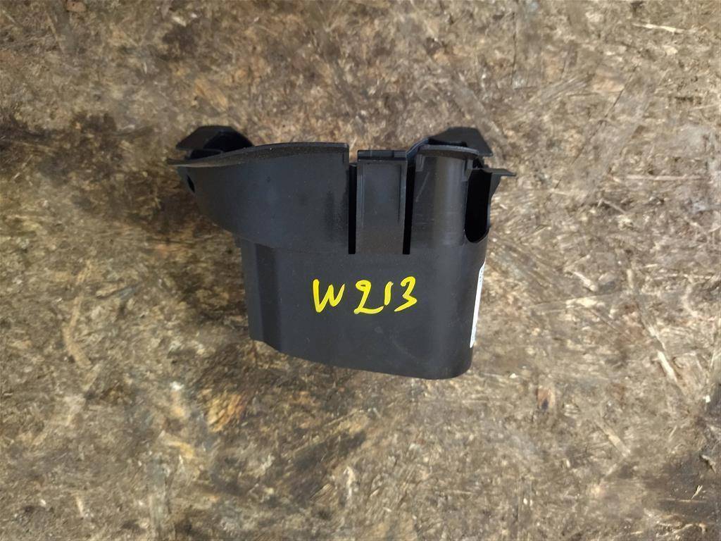 прочая запчасть Mercedes-Benz E-Класс W213/S213/C238/A238 W213 2017, 2.0 л., CDi, дизель, АКПП, задний привод, A2137550030, A2137550030 - фото №1