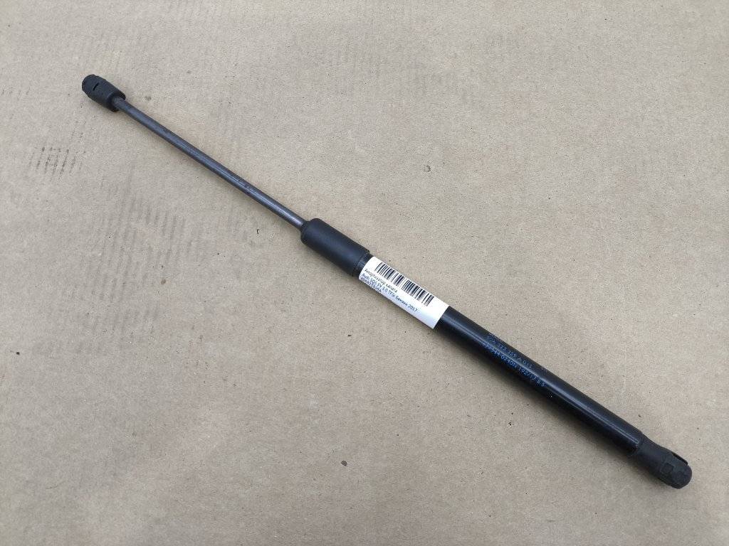 амортизатор капота Audi SQ5 FY 2018, 3.0 л., TFSI, бензин, АКПП, передний привод, 80A823359A - фото №1