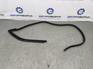 уплотнитель двери Bentley Continental GT 3 поколение 2023, 4.0 л., CVD, бензин, АКПП, красный, купе, полный привод, правый руль, 3SD867382E