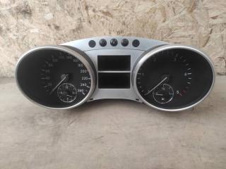 щиток приборов (приборная панель) Mercedes-Benz M-Класс W164 2007, 3.0 л., CDi, дизель, АКПП, передний привод, A2514402011, A2514402011