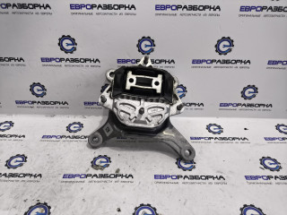 подушка крепления КПП Bentley Bentayga 1 поколение [рестайлинг] 4V1 2023, 4.0 л., TFSI, DCU, бензин, АКПП, темно-зеленый перламутр, внедорожник 5 дв., полный привод, правый руль, 8W0399156