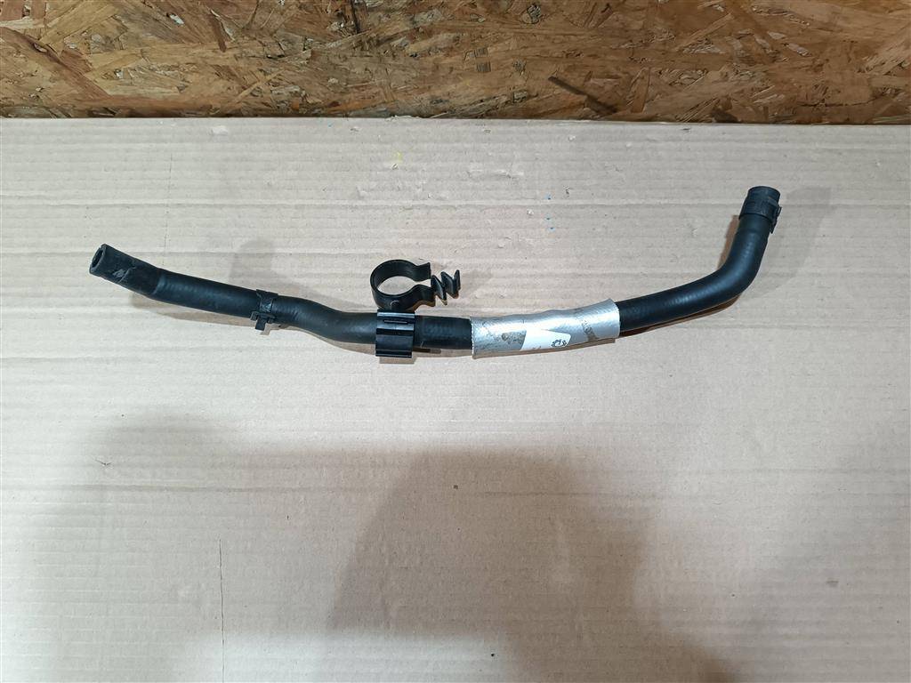 патрубок (трубопровод, шланг) Bentley Continental Flying Spur 1 поколение 2012, 6.0 л., бензин, АКПП, серый, передний привод - фото №1