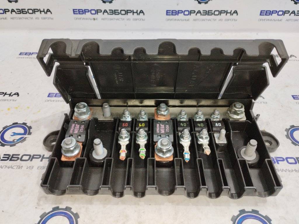 блок предохранителей Land Rover Range Rover 4 поколение L405 2016, 4.4 л., дизель, АКПП, полный привод, правый руль, LR064510, 4H4214A074AA - фото №1