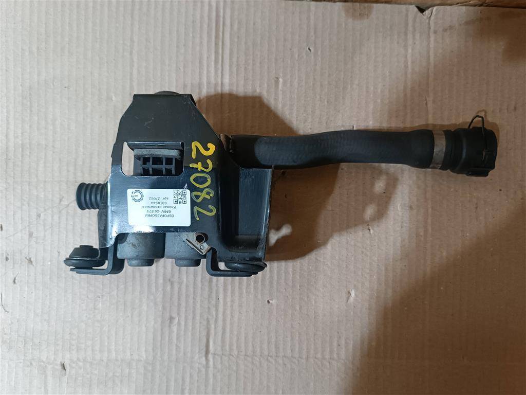 кран отопителя (печки) BMW X6 E71/E72 E71 2011, 3.0 л., D, N57 D30 B, дизель, АКПП, передний привод, 64116910544, 64116910545 - фото №1